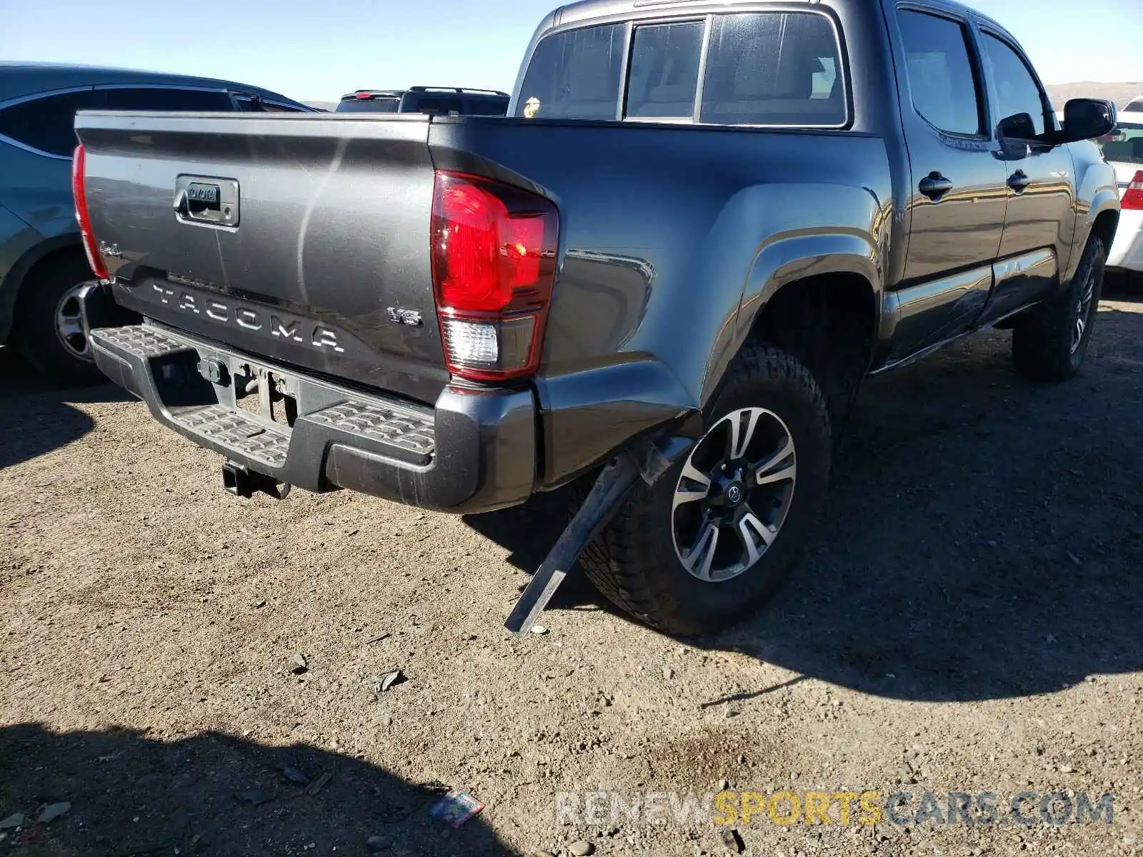 9 Photograph of a damaged car 3TMCZ5AN4LM312642 TOYOTA TACOMA 2020