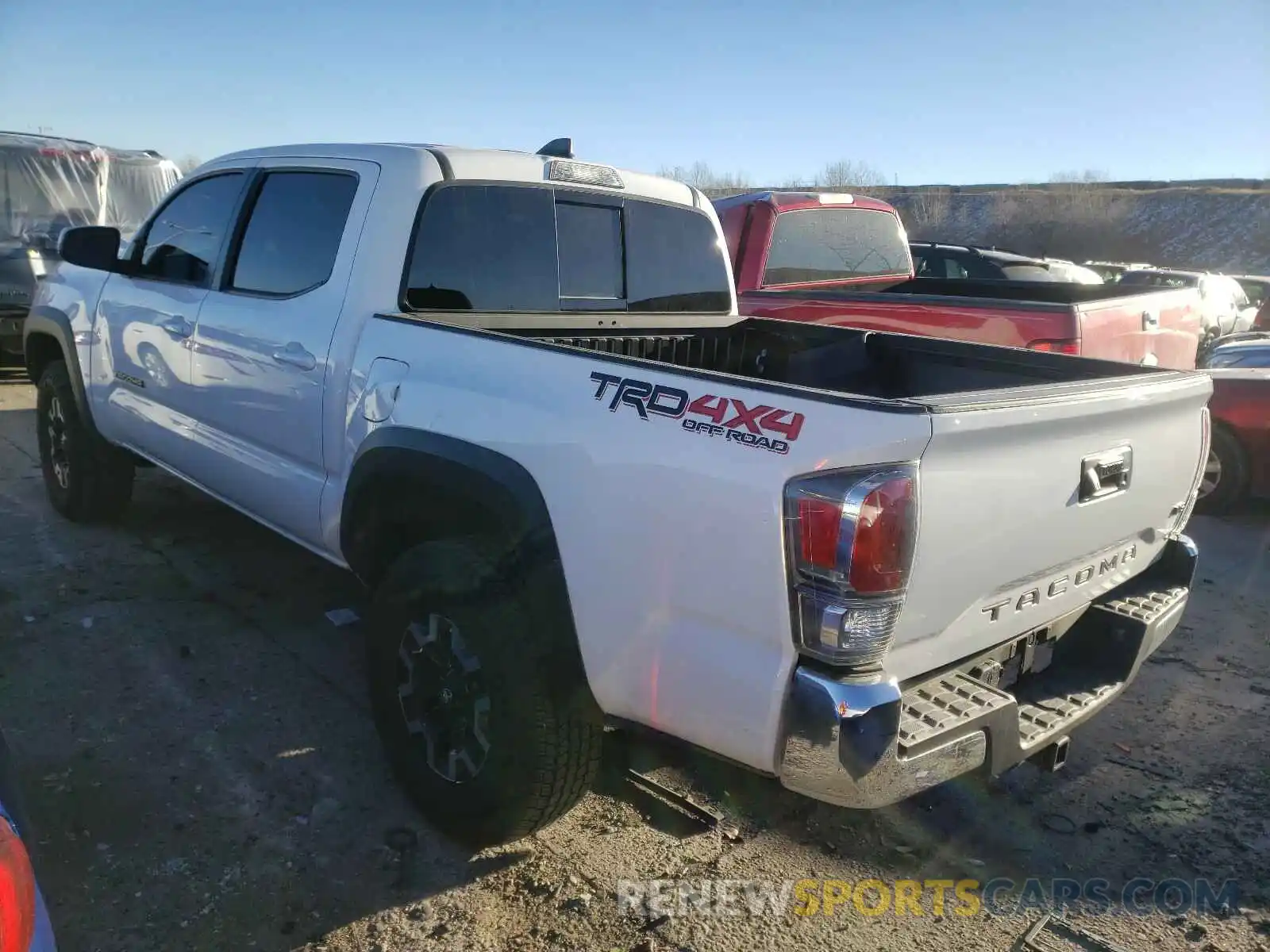 3 Photograph of a damaged car 3TMCZ5AN4LM312818 TOYOTA TACOMA 2020