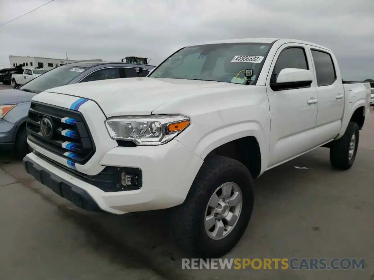 2 Photograph of a damaged car 3TMCZ5AN4LM317288 TOYOTA TACOMA 2020