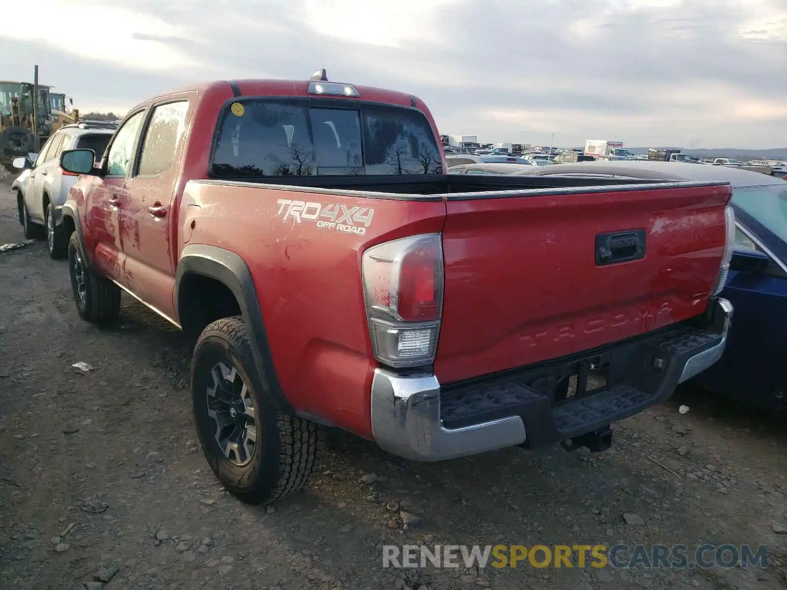 3 Photograph of a damaged car 3TMCZ5AN4LM320062 TOYOTA TACOMA 2020