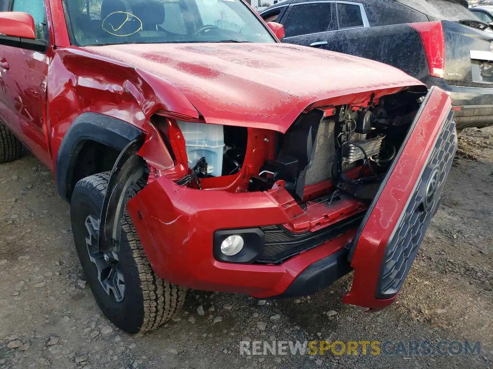 9 Photograph of a damaged car 3TMCZ5AN4LM320062 TOYOTA TACOMA 2020