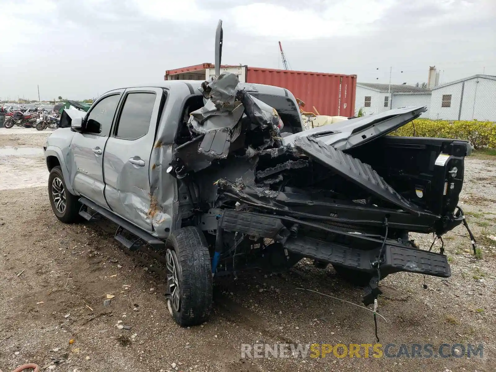 3 Photograph of a damaged car 3TMCZ5AN4LM321390 TOYOTA TACOMA 2020