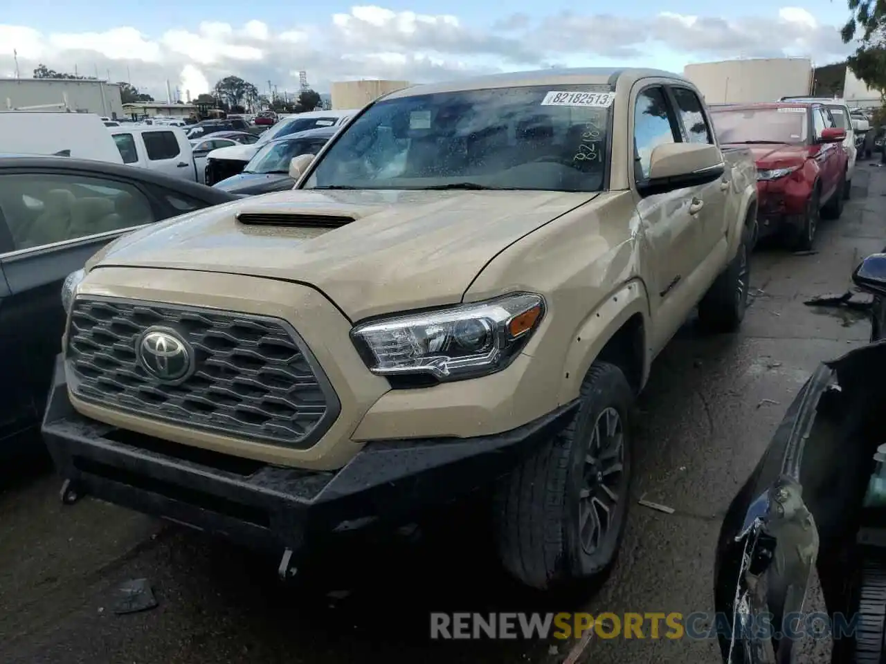 1 Photograph of a damaged car 3TMCZ5AN4LM321437 TOYOTA TACOMA 2020