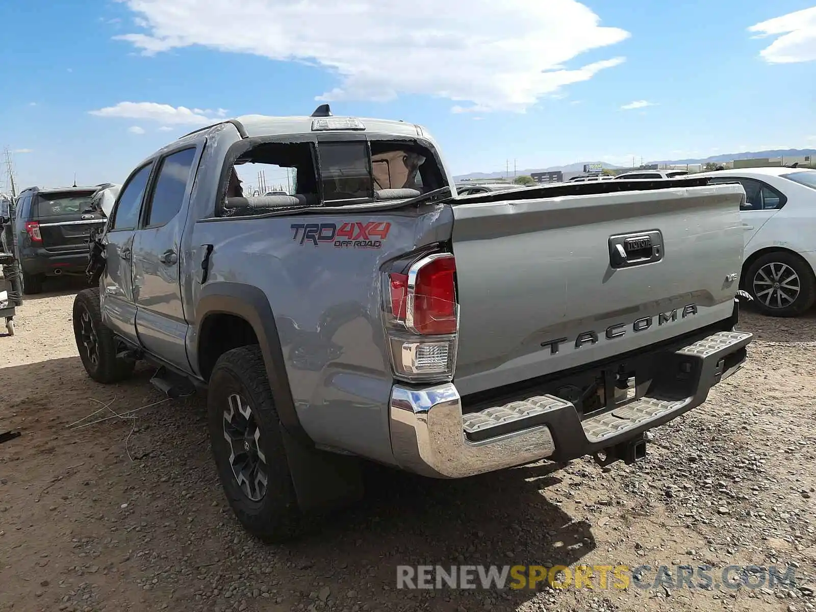 3 Photograph of a damaged car 3TMCZ5AN4LM322832 TOYOTA TACOMA 2020