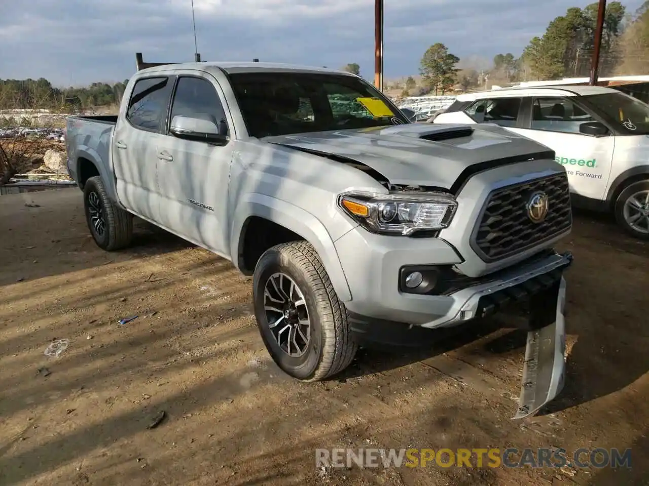 1 Photograph of a damaged car 3TMCZ5AN4LM327464 TOYOTA TACOMA 2020