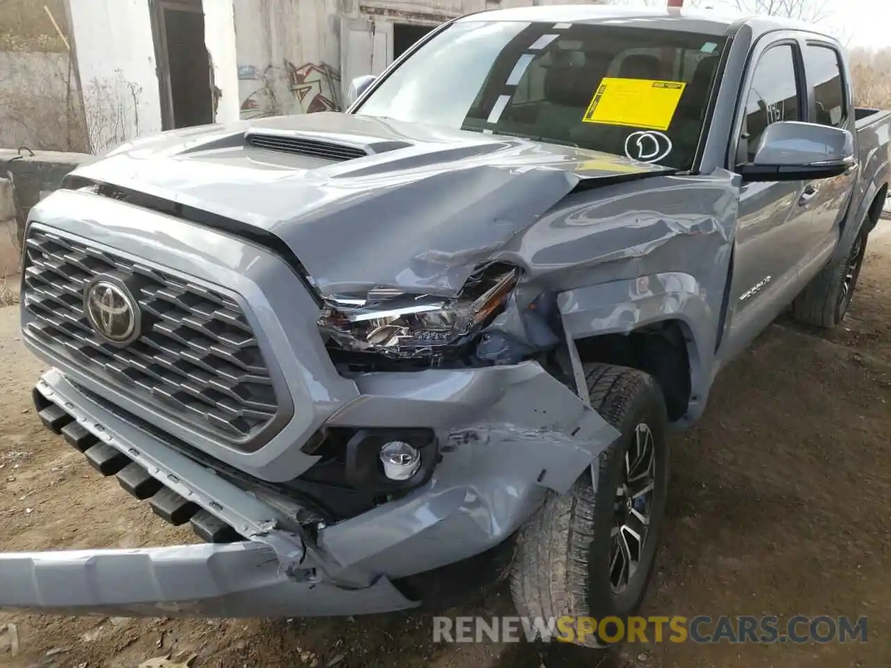 9 Photograph of a damaged car 3TMCZ5AN4LM327464 TOYOTA TACOMA 2020