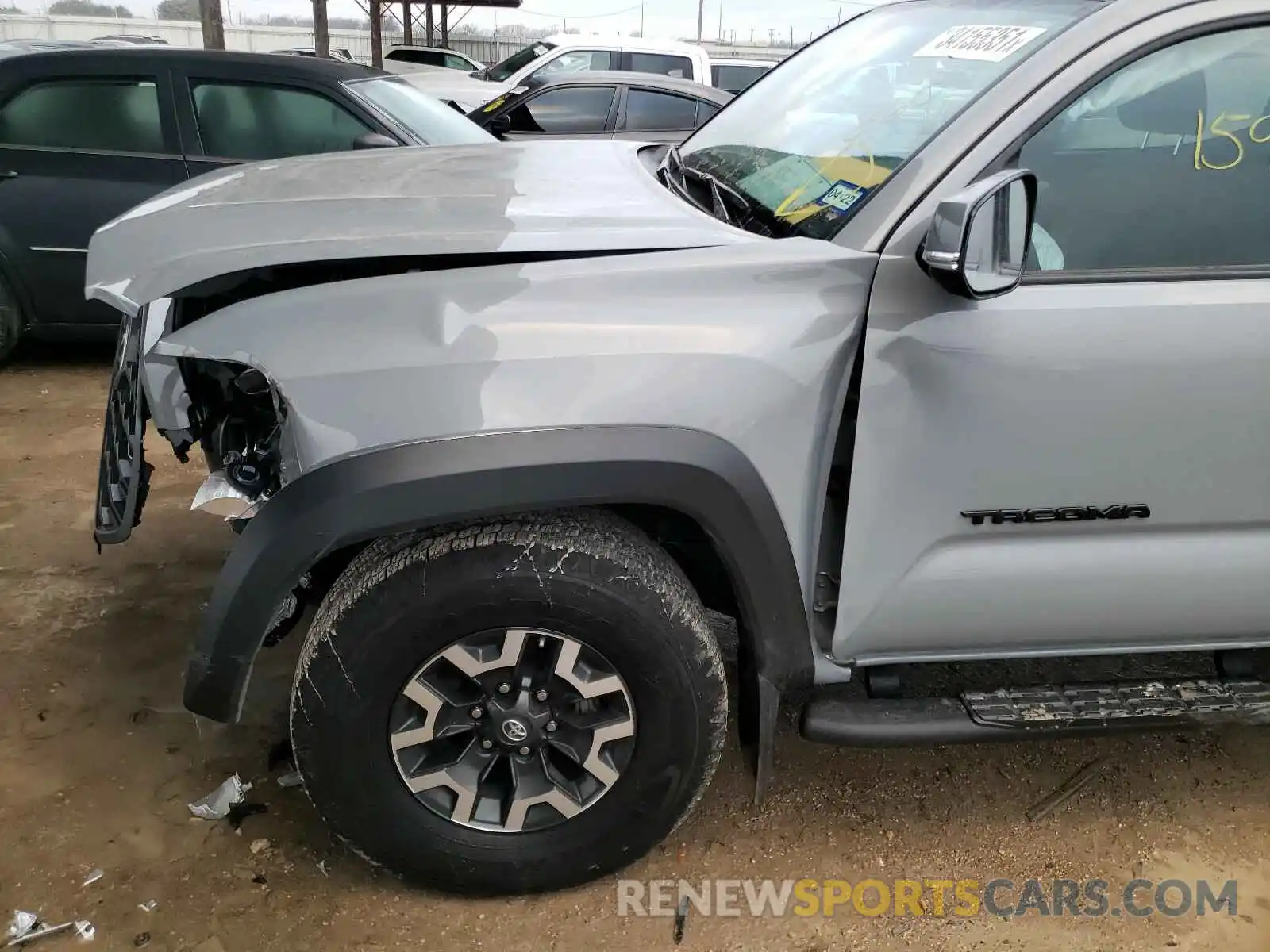 9 Photograph of a damaged car 3TMCZ5AN4LM328923 TOYOTA TACOMA 2020