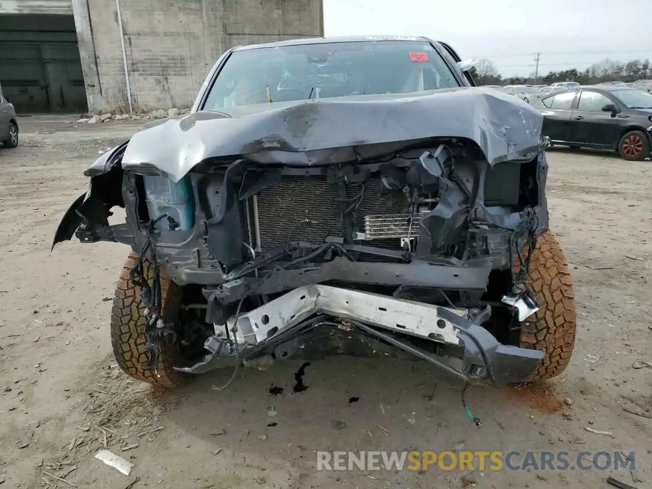 5 Photograph of a damaged car 3TMCZ5AN4LM332468 TOYOTA TACOMA 2020