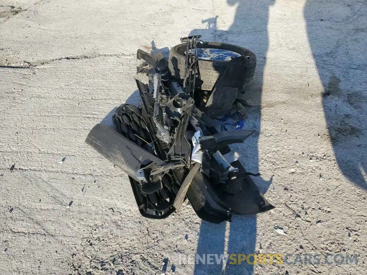 12 Photograph of a damaged car 3TMCZ5AN4LM333345 TOYOTA TACOMA 2020