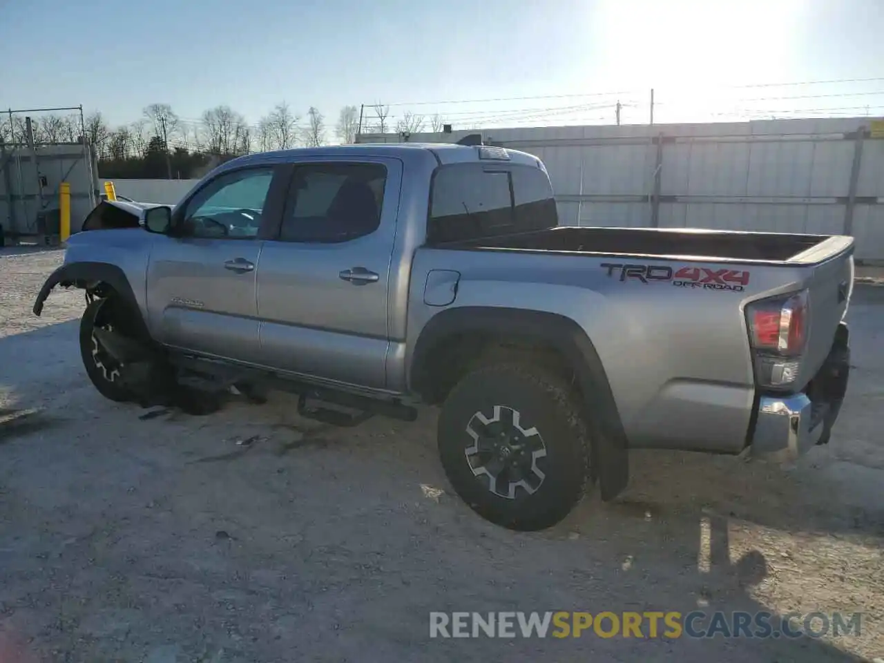 2 Photograph of a damaged car 3TMCZ5AN4LM333345 TOYOTA TACOMA 2020