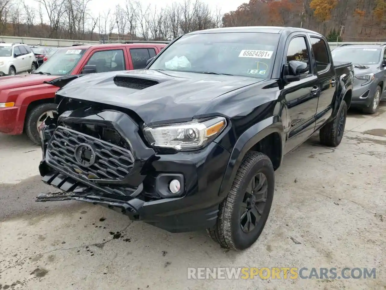 2 Photograph of a damaged car 3TMCZ5AN4LM335130 TOYOTA TACOMA 2020