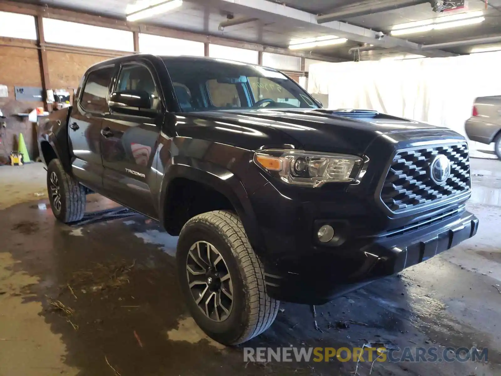 1 Photograph of a damaged car 3TMCZ5AN4LM360058 TOYOTA TACOMA 2020