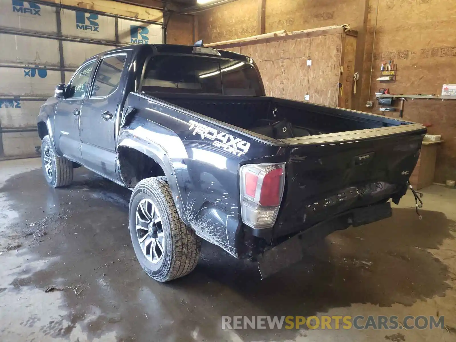 3 Photograph of a damaged car 3TMCZ5AN4LM360058 TOYOTA TACOMA 2020