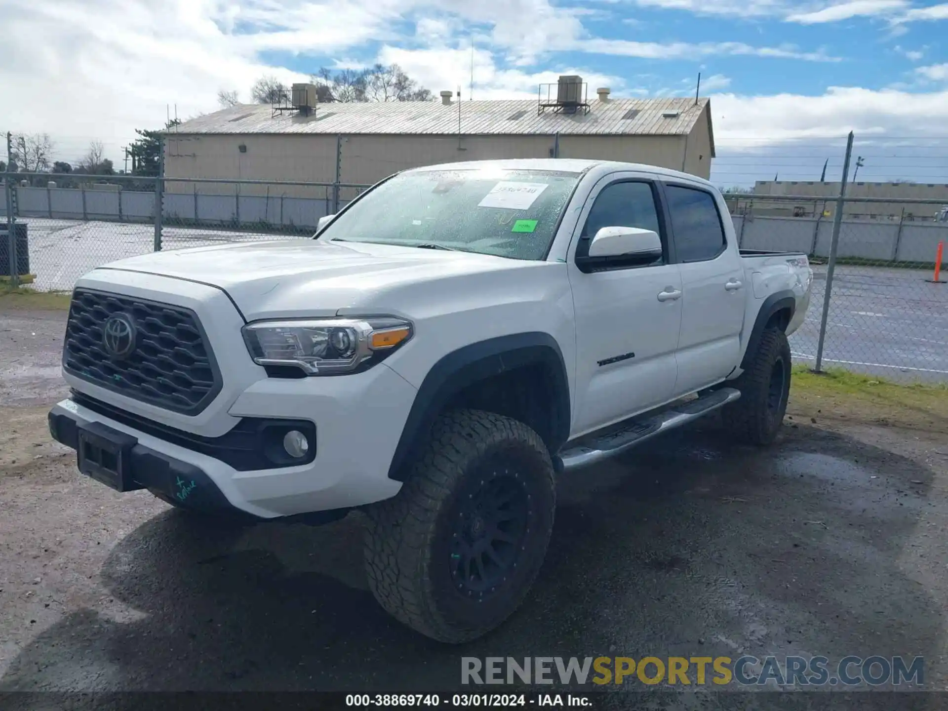 2 Photograph of a damaged car 3TMCZ5AN4LM365969 TOYOTA TACOMA 2020