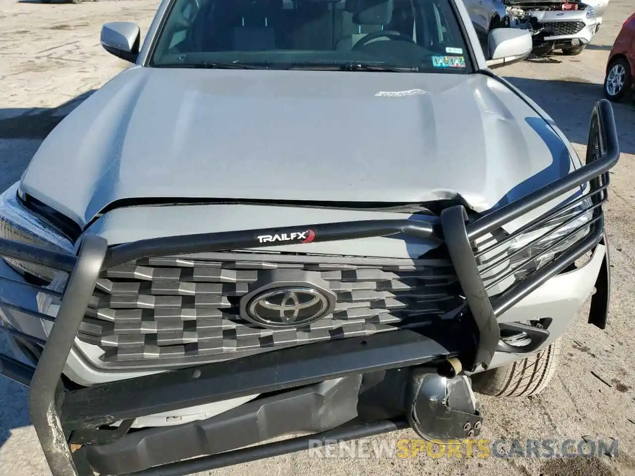 11 Photograph of a damaged car 3TMCZ5AN4LM365972 TOYOTA TACOMA 2020