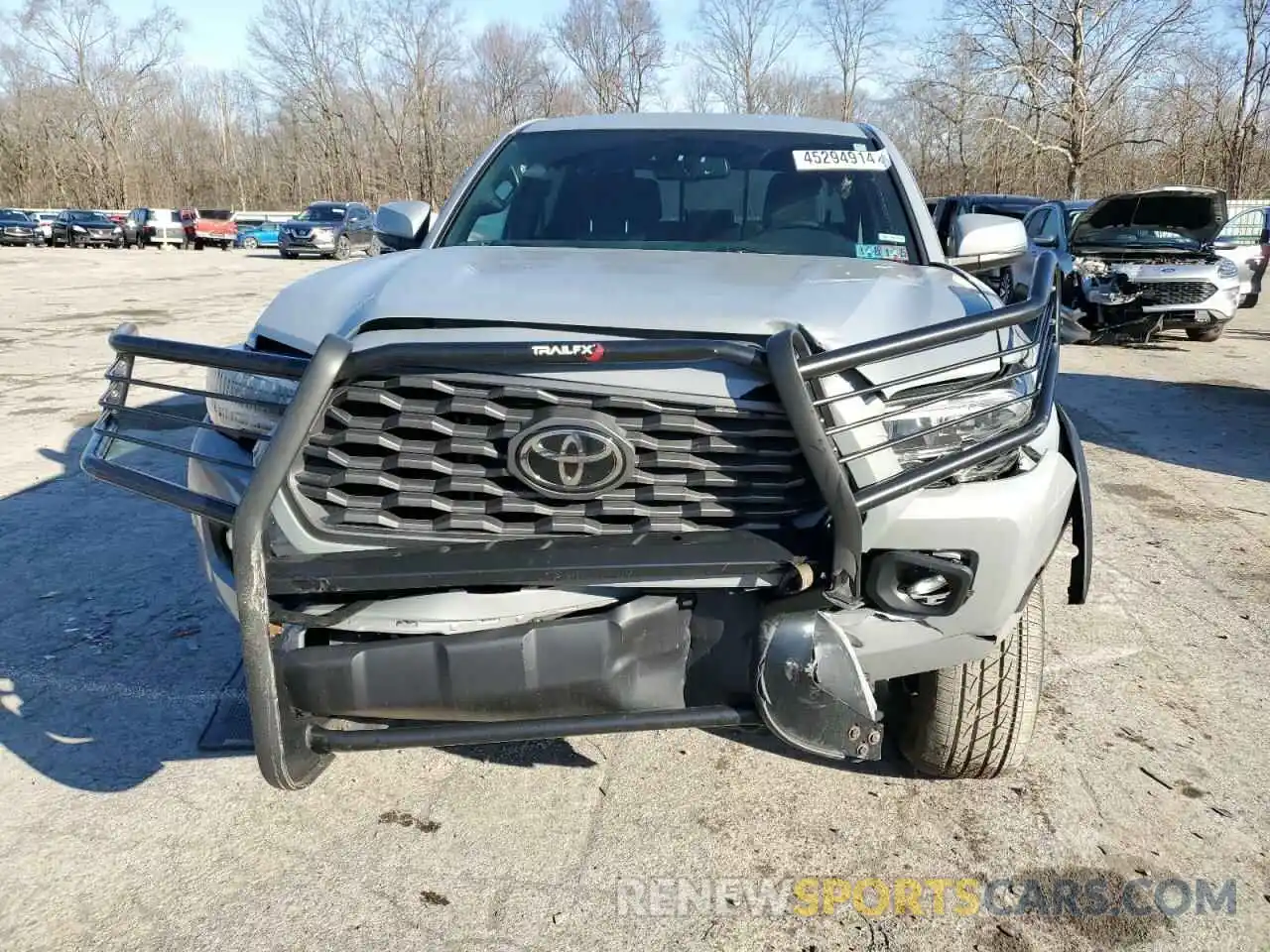 5 Photograph of a damaged car 3TMCZ5AN4LM365972 TOYOTA TACOMA 2020