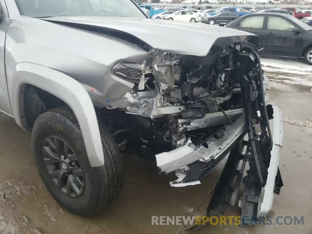 9 Photograph of a damaged car 3TMCZ5AN4LM366507 TOYOTA TACOMA 2020