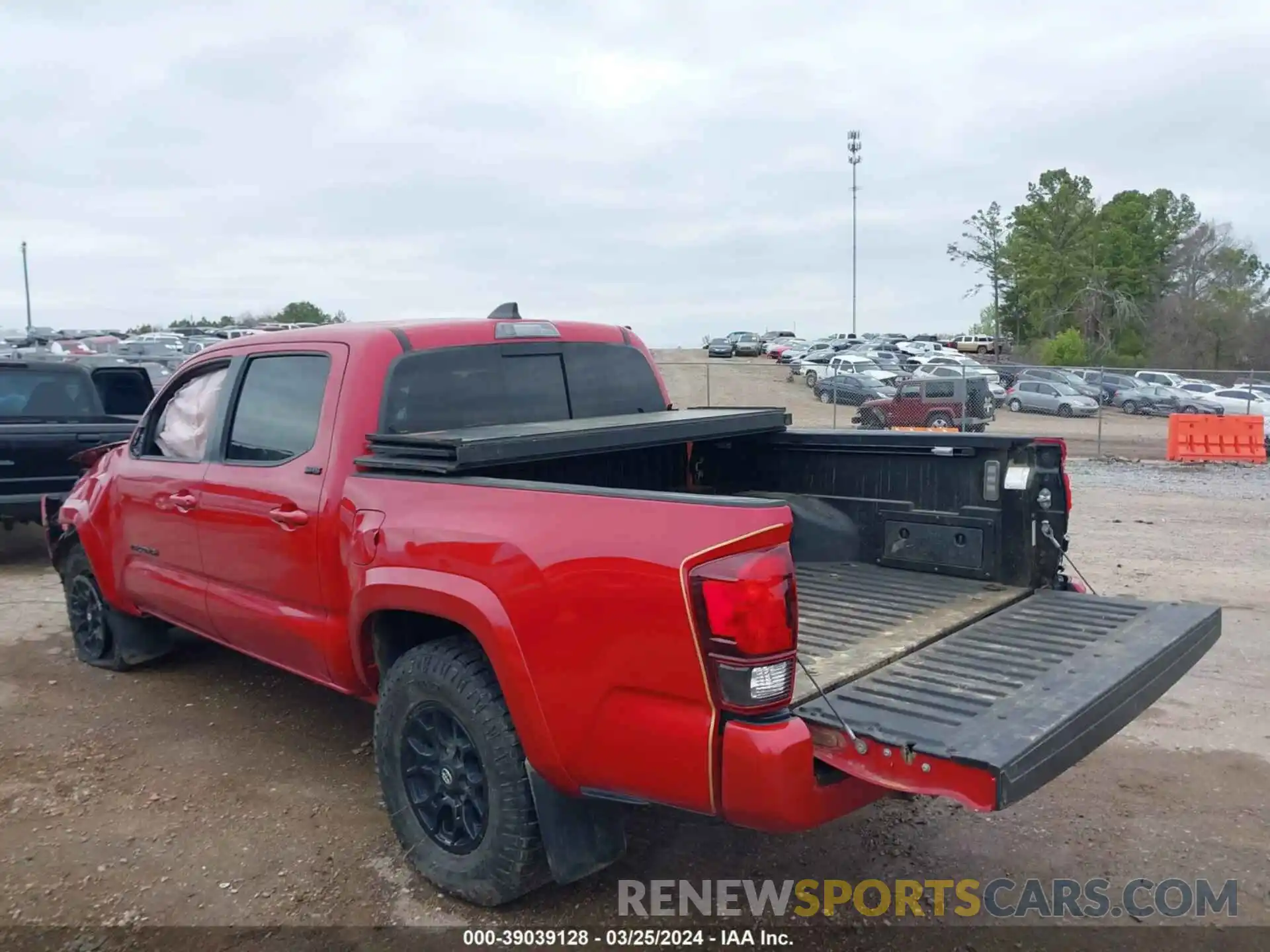 3 Photograph of a damaged car 3TMCZ5AN4LM368130 TOYOTA TACOMA 2020