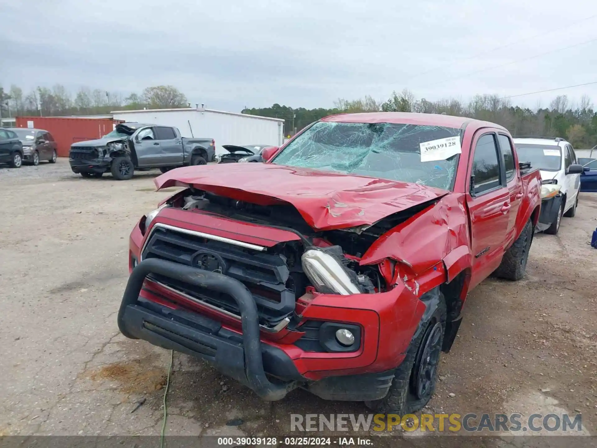 6 Photograph of a damaged car 3TMCZ5AN4LM368130 TOYOTA TACOMA 2020