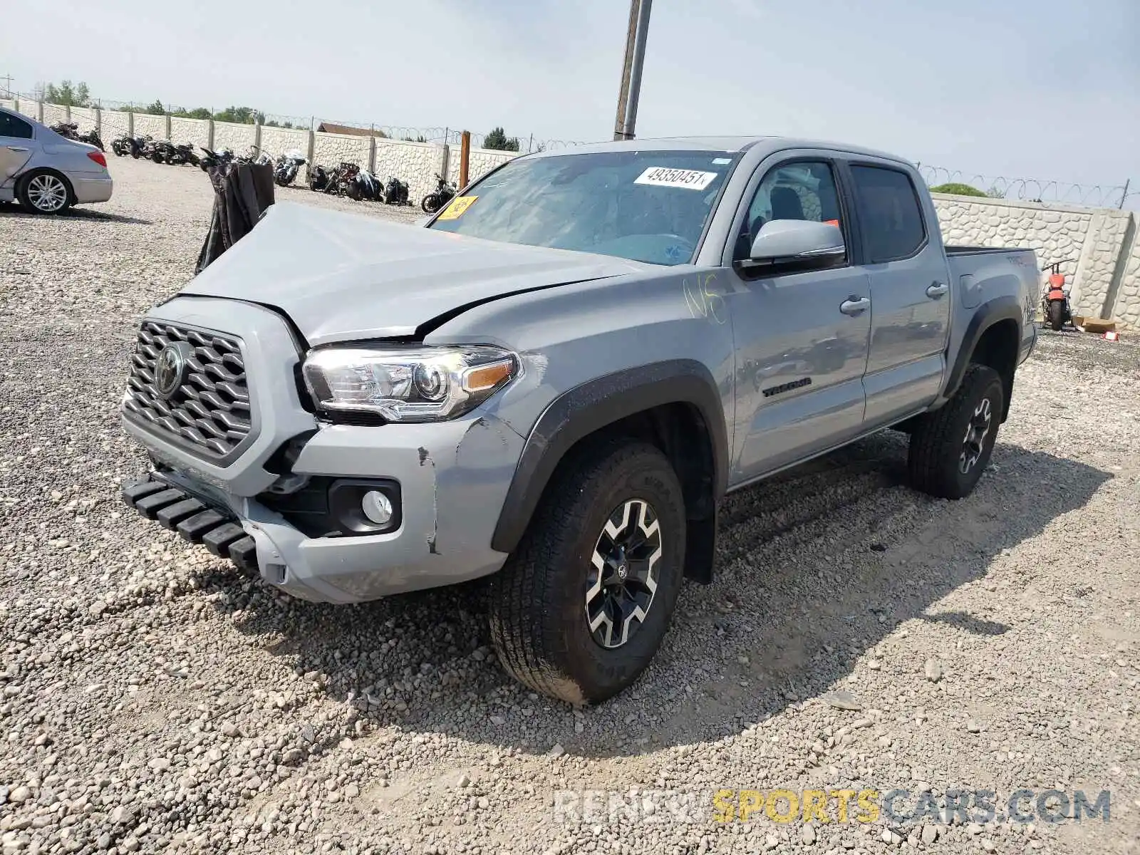 2 Photograph of a damaged car 3TMCZ5AN4LM369326 TOYOTA TACOMA 2020