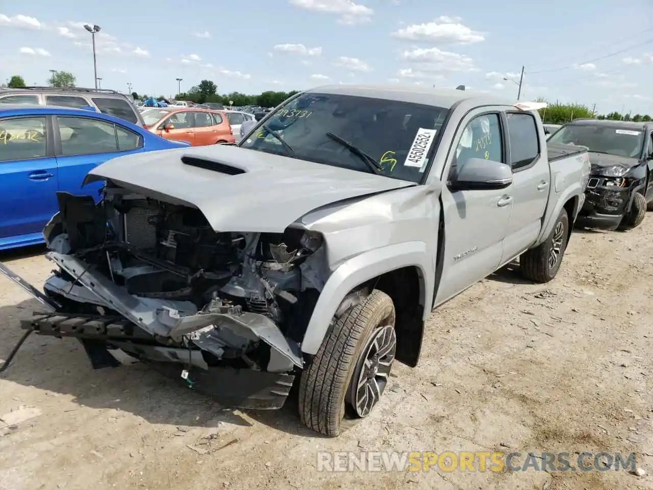 2 Photograph of a damaged car 3TMCZ5AN5LM293731 TOYOTA TACOMA 2020