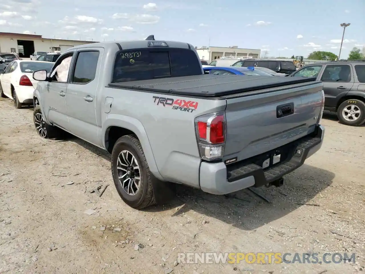 3 Photograph of a damaged car 3TMCZ5AN5LM293731 TOYOTA TACOMA 2020