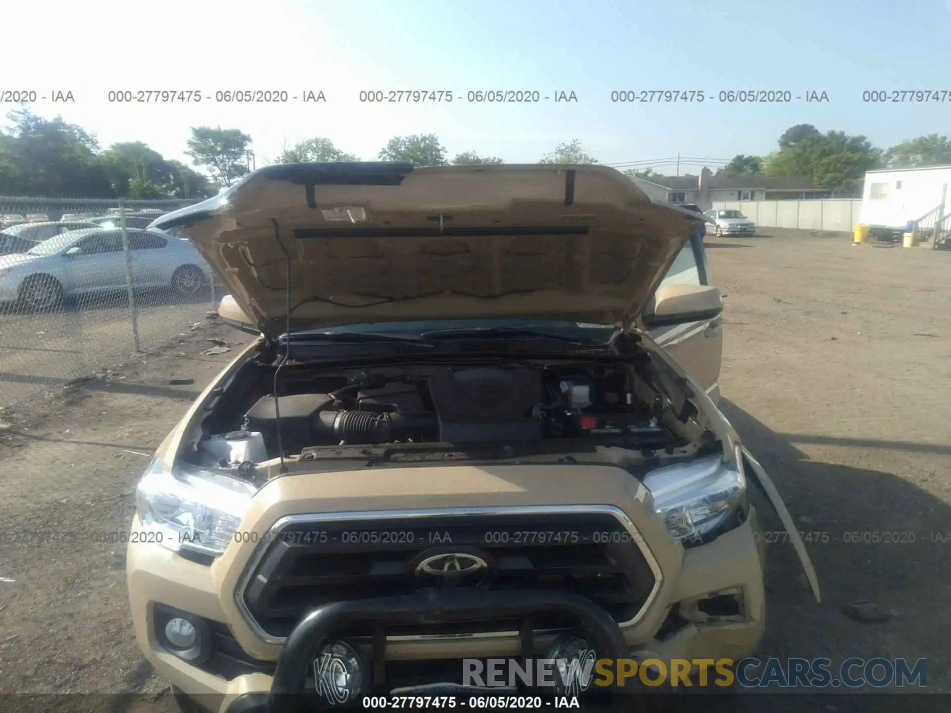 10 Photograph of a damaged car 3TMCZ5AN5LM304016 TOYOTA TACOMA 2020