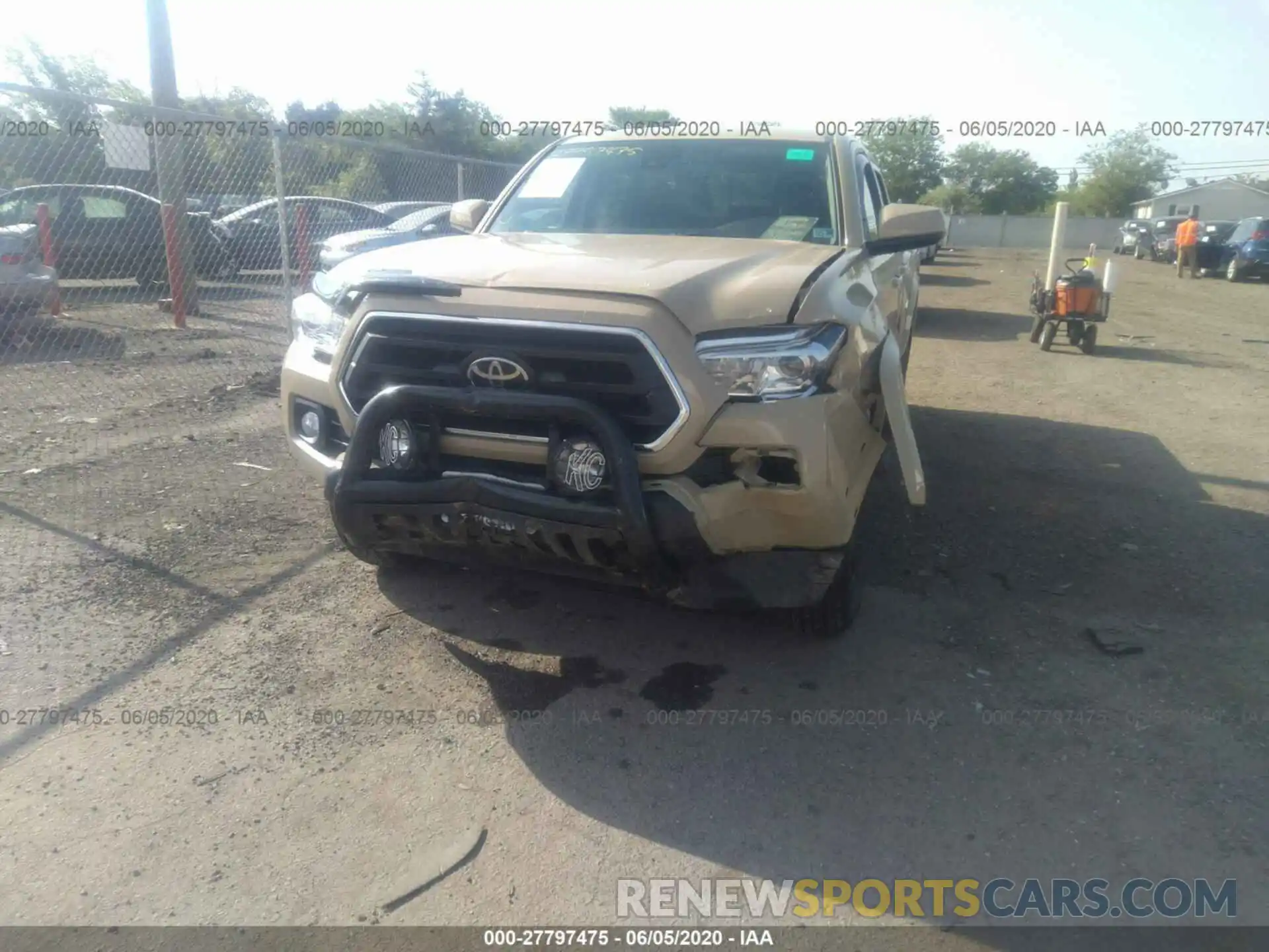 6 Photograph of a damaged car 3TMCZ5AN5LM304016 TOYOTA TACOMA 2020