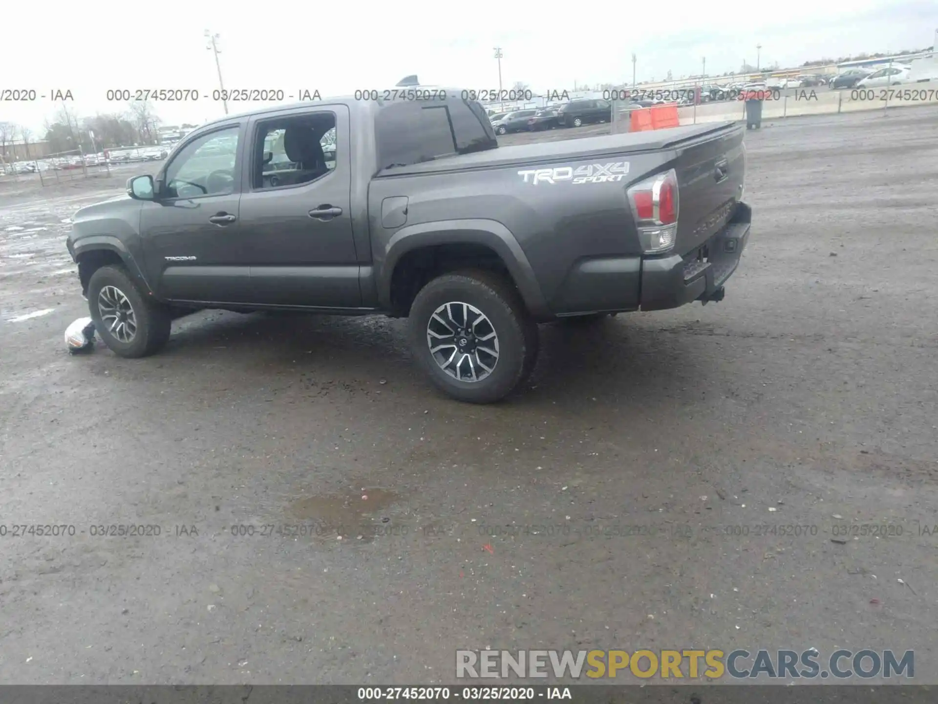 3 Photograph of a damaged car 3TMCZ5AN5LM307997 TOYOTA TACOMA 2020