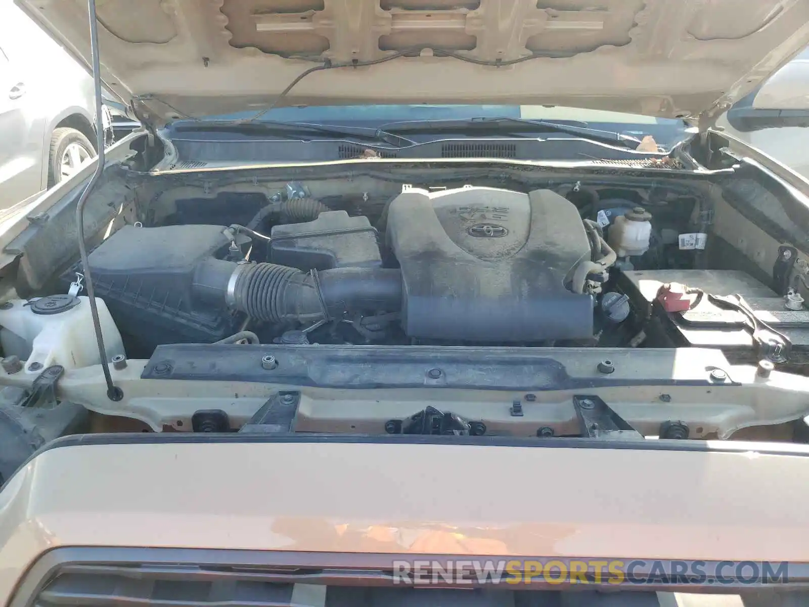 7 Photograph of a damaged car 3TMCZ5AN5LM309233 TOYOTA TACOMA 2020