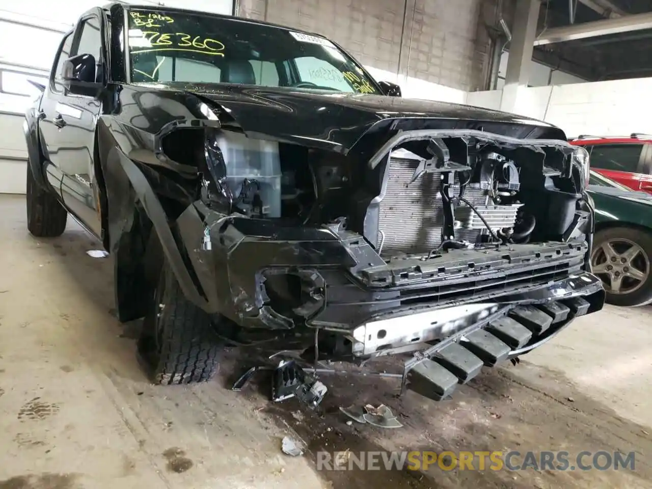 9 Photograph of a damaged car 3TMCZ5AN5LM313444 TOYOTA TACOMA 2020