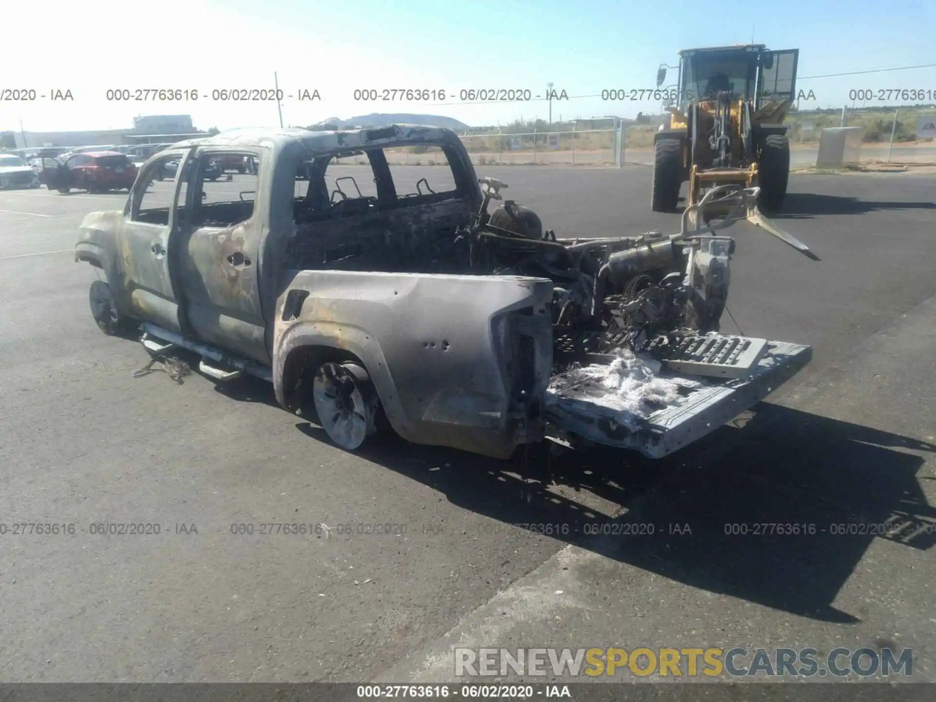 3 Photograph of a damaged car 3TMCZ5AN5LM321463 TOYOTA TACOMA 2020