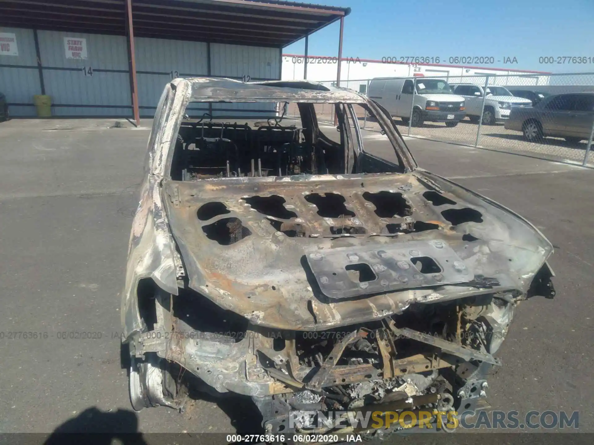 6 Photograph of a damaged car 3TMCZ5AN5LM321463 TOYOTA TACOMA 2020