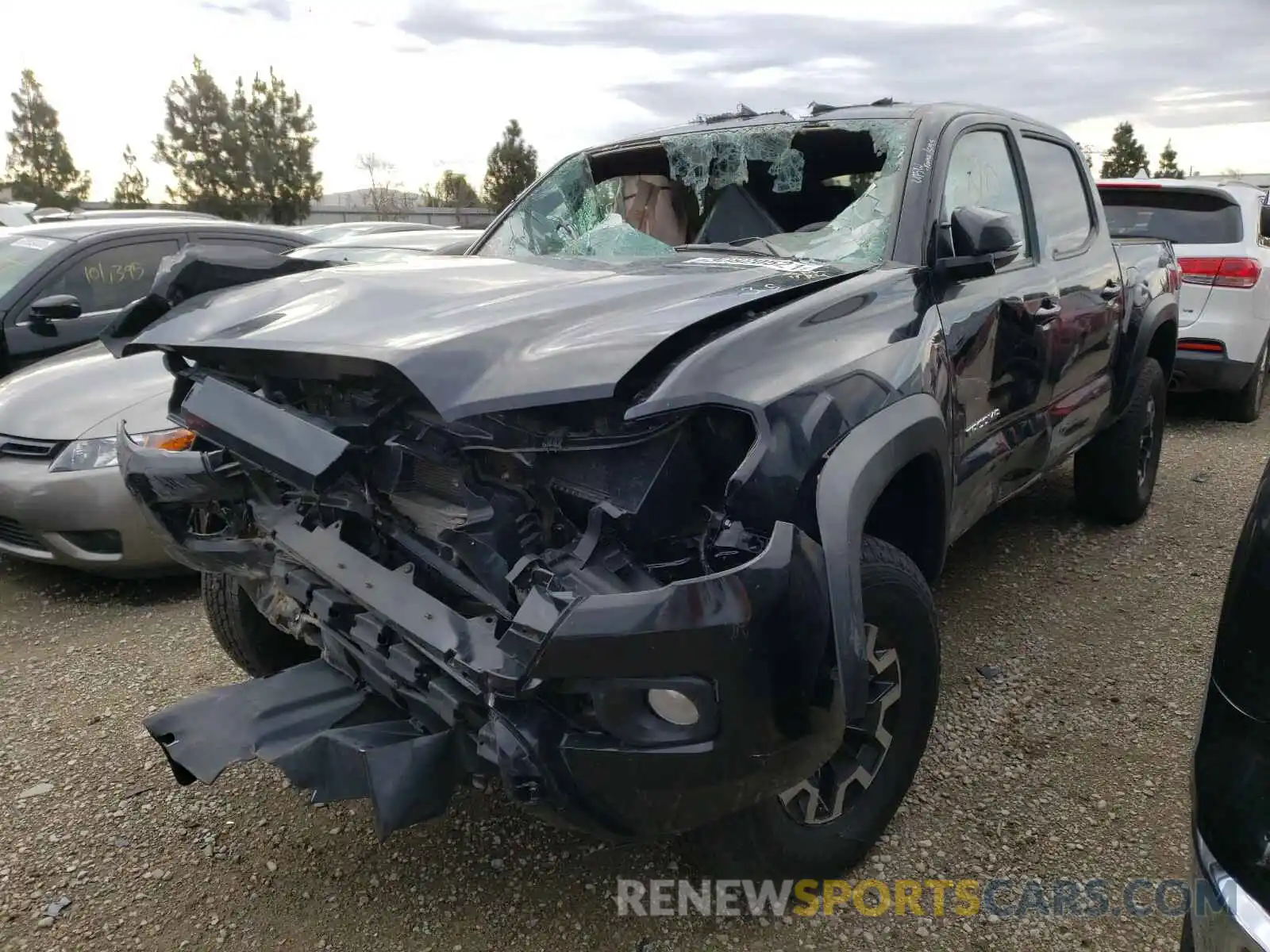 2 Photograph of a damaged car 3TMCZ5AN5LM328722 TOYOTA TACOMA 2020