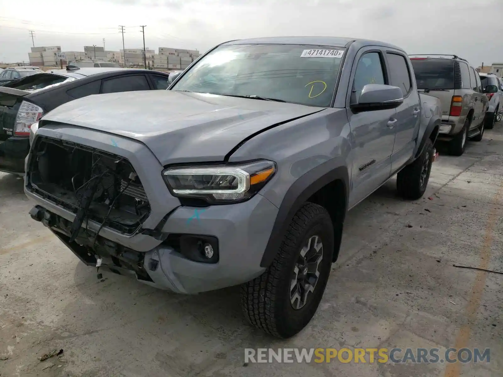 2 Photograph of a damaged car 3TMCZ5AN5LM328879 TOYOTA TACOMA 2020