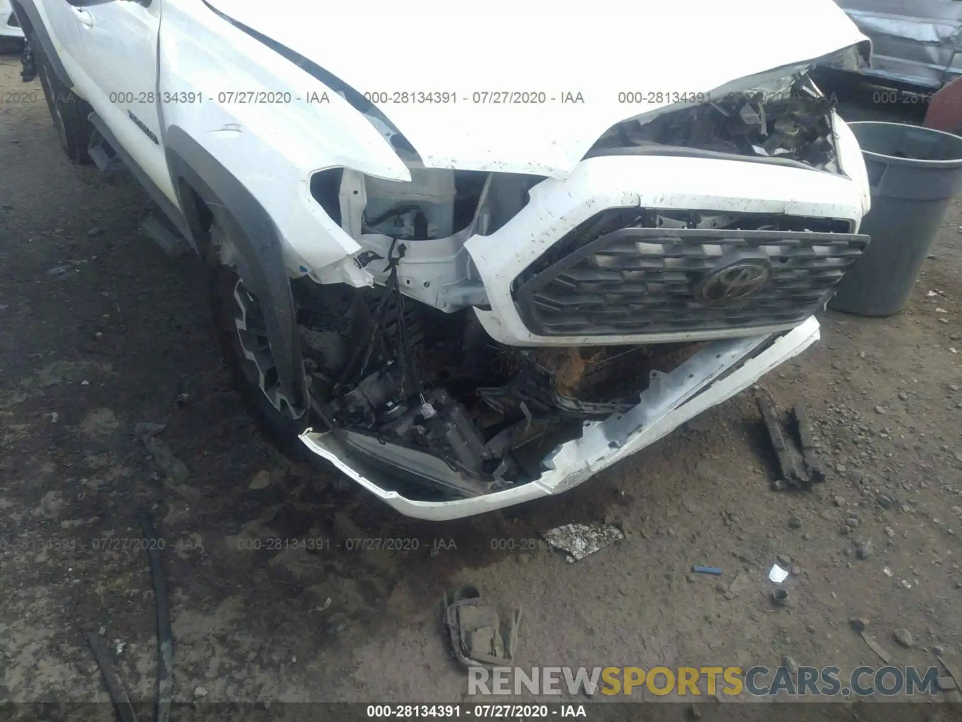 6 Photograph of a damaged car 3TMCZ5AN5LM340899 TOYOTA TACOMA 2020