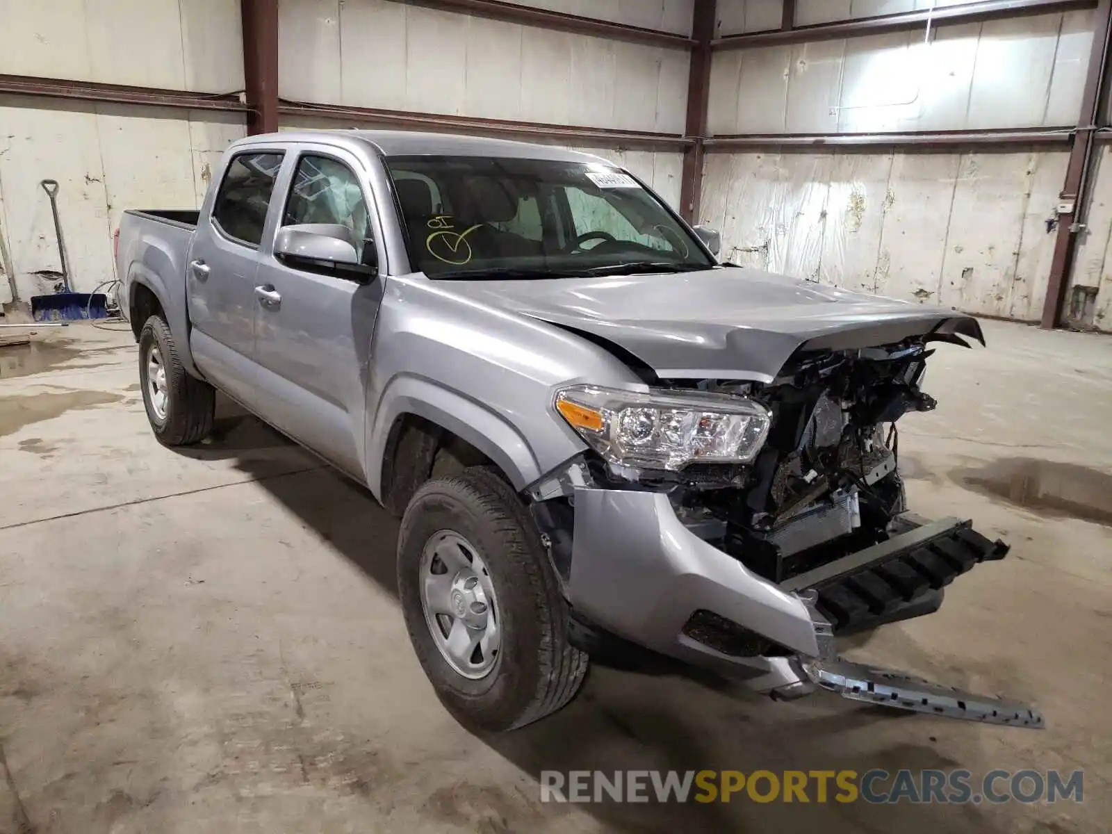 1 Photograph of a damaged car 3TMCZ5AN5LM344872 TOYOTA TACOMA 2020