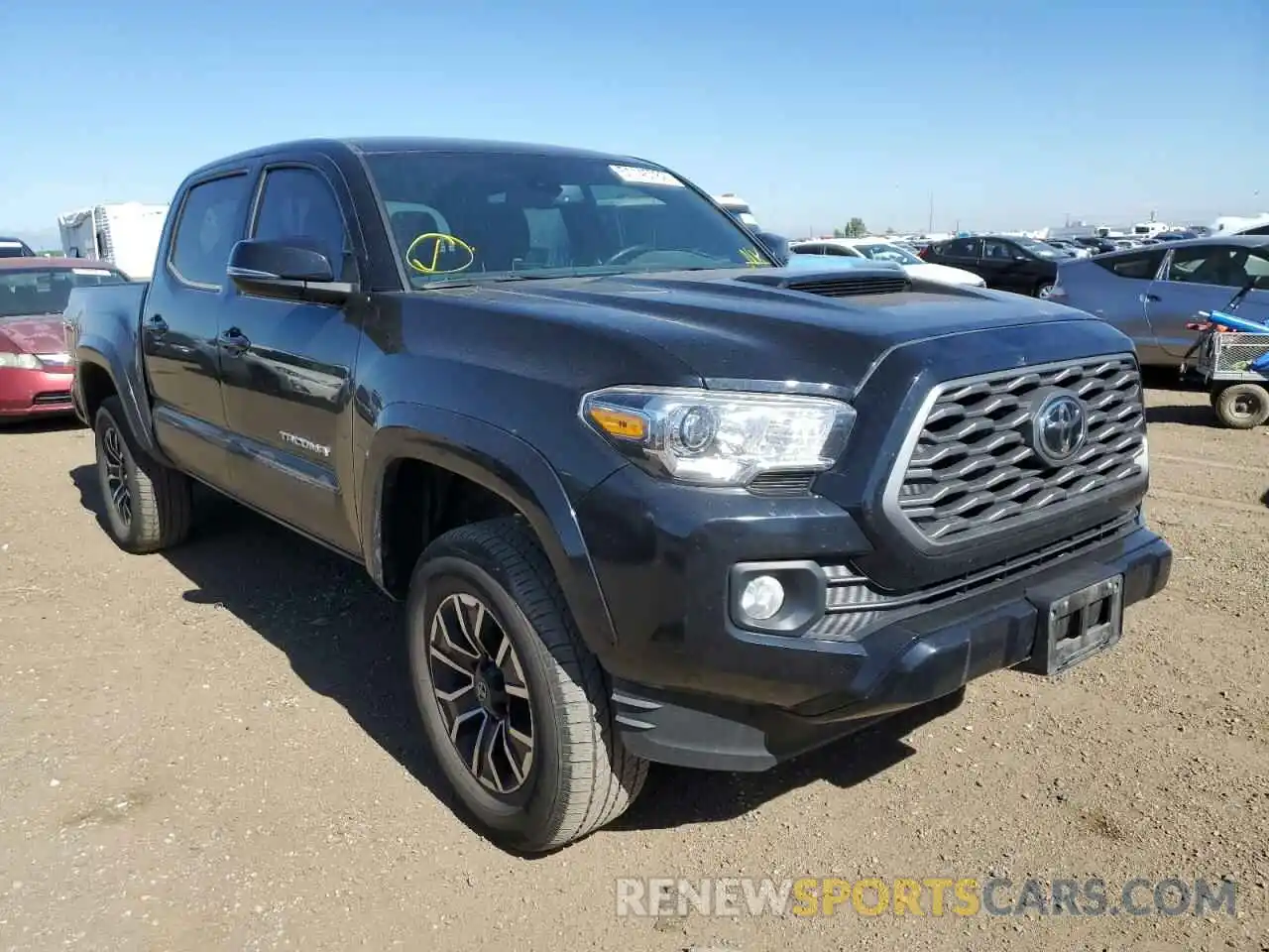 1 Photograph of a damaged car 3TMCZ5AN5LM364135 TOYOTA TACOMA 2020