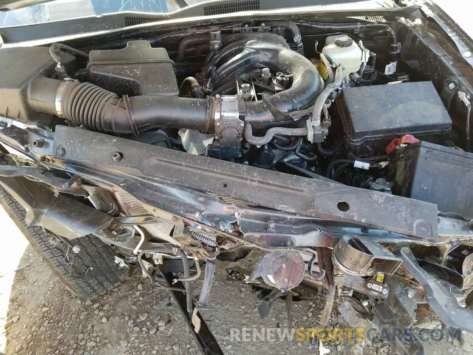 7 Photograph of a damaged car 3TMCZ5AN5LM366810 TOYOTA TACOMA 2020