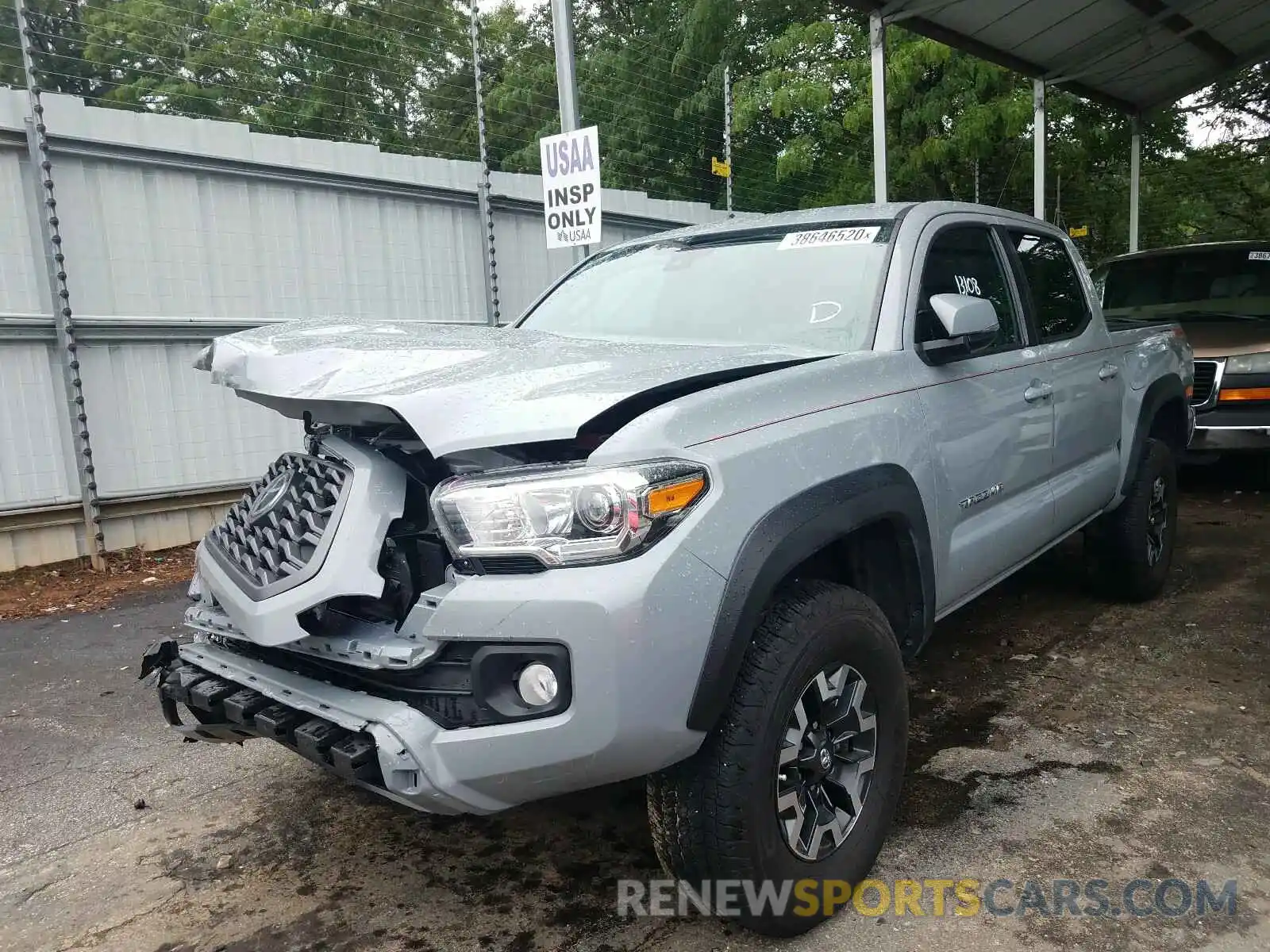 2 Photograph of a damaged car 3TMCZ5AN6LM288411 TOYOTA TACOMA 2020