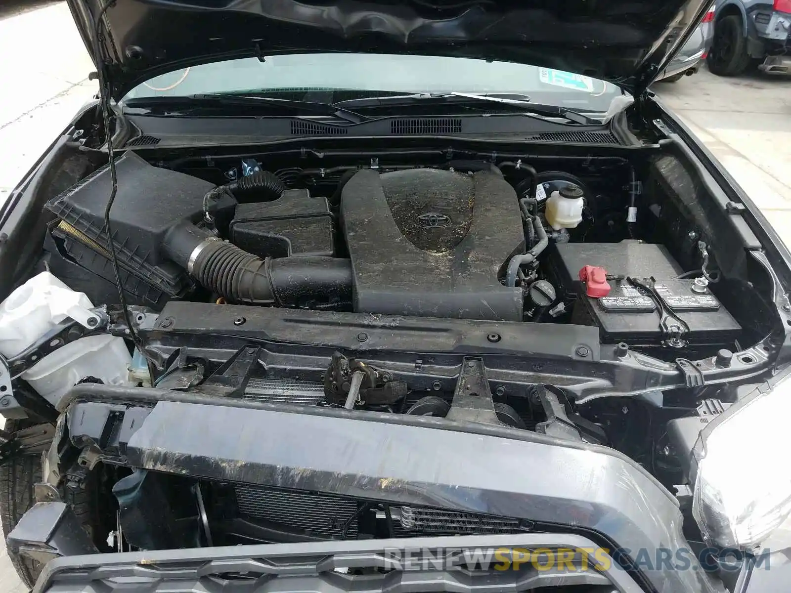 7 Photograph of a damaged car 3TMCZ5AN6LM289252 TOYOTA TACOMA 2020