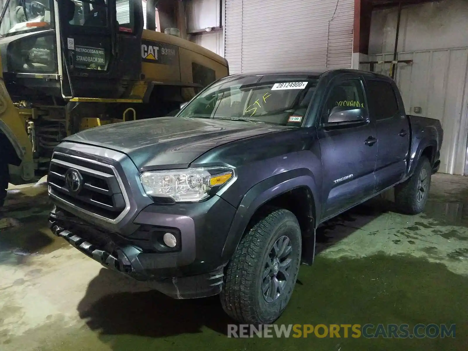 2 Photograph of a damaged car 3TMCZ5AN6LM292037 TOYOTA TACOMA 2020