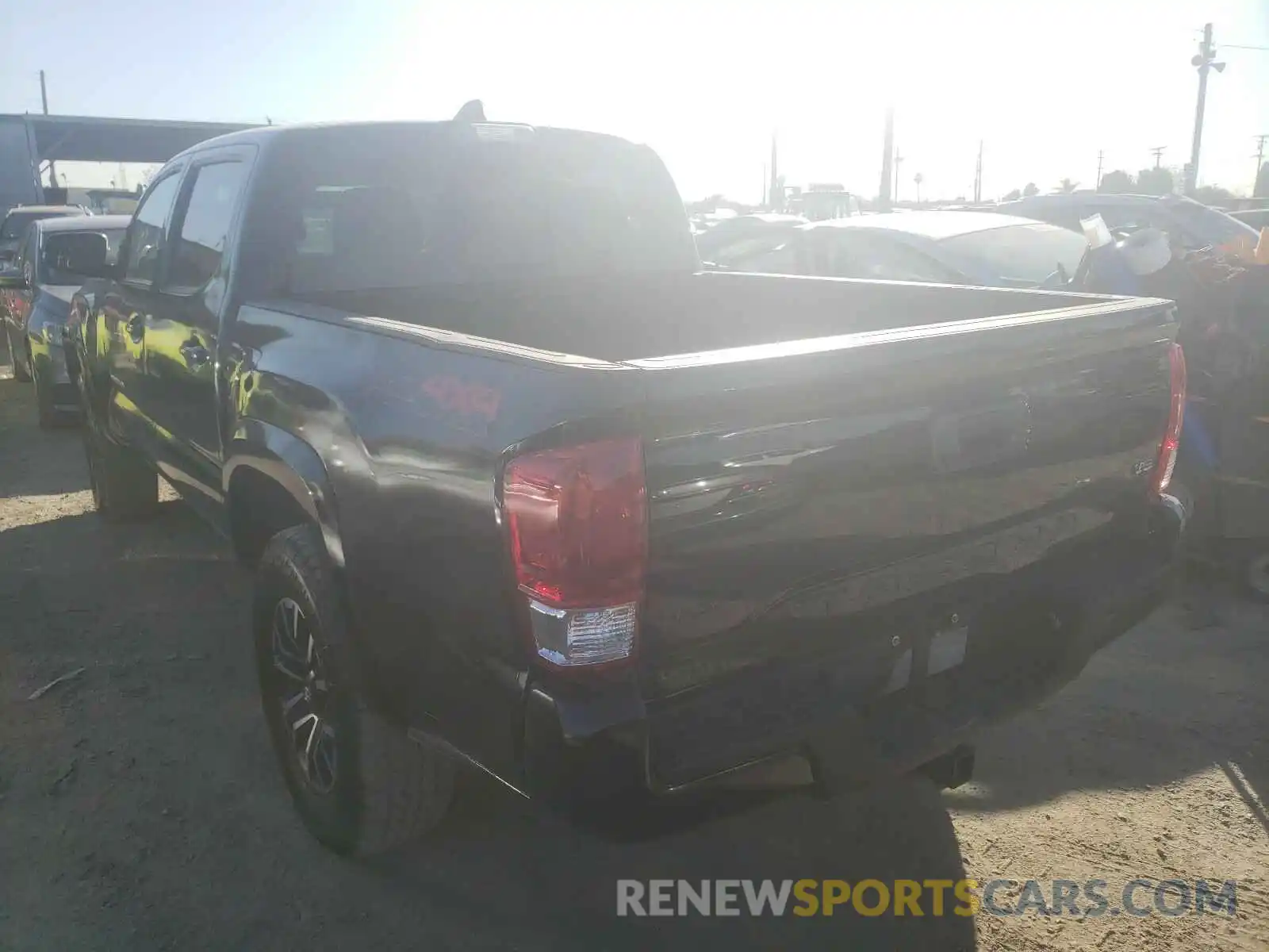 3 Photograph of a damaged car 3TMCZ5AN6LM295407 TOYOTA TACOMA 2020