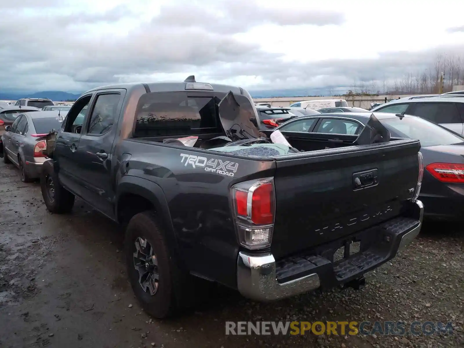 3 Photograph of a damaged car 3TMCZ5AN6LM297500 TOYOTA TACOMA 2020