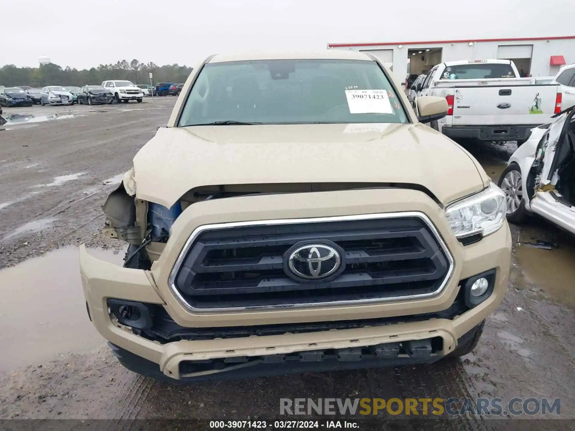 6 Photograph of a damaged car 3TMCZ5AN6LM300072 TOYOTA TACOMA 2020