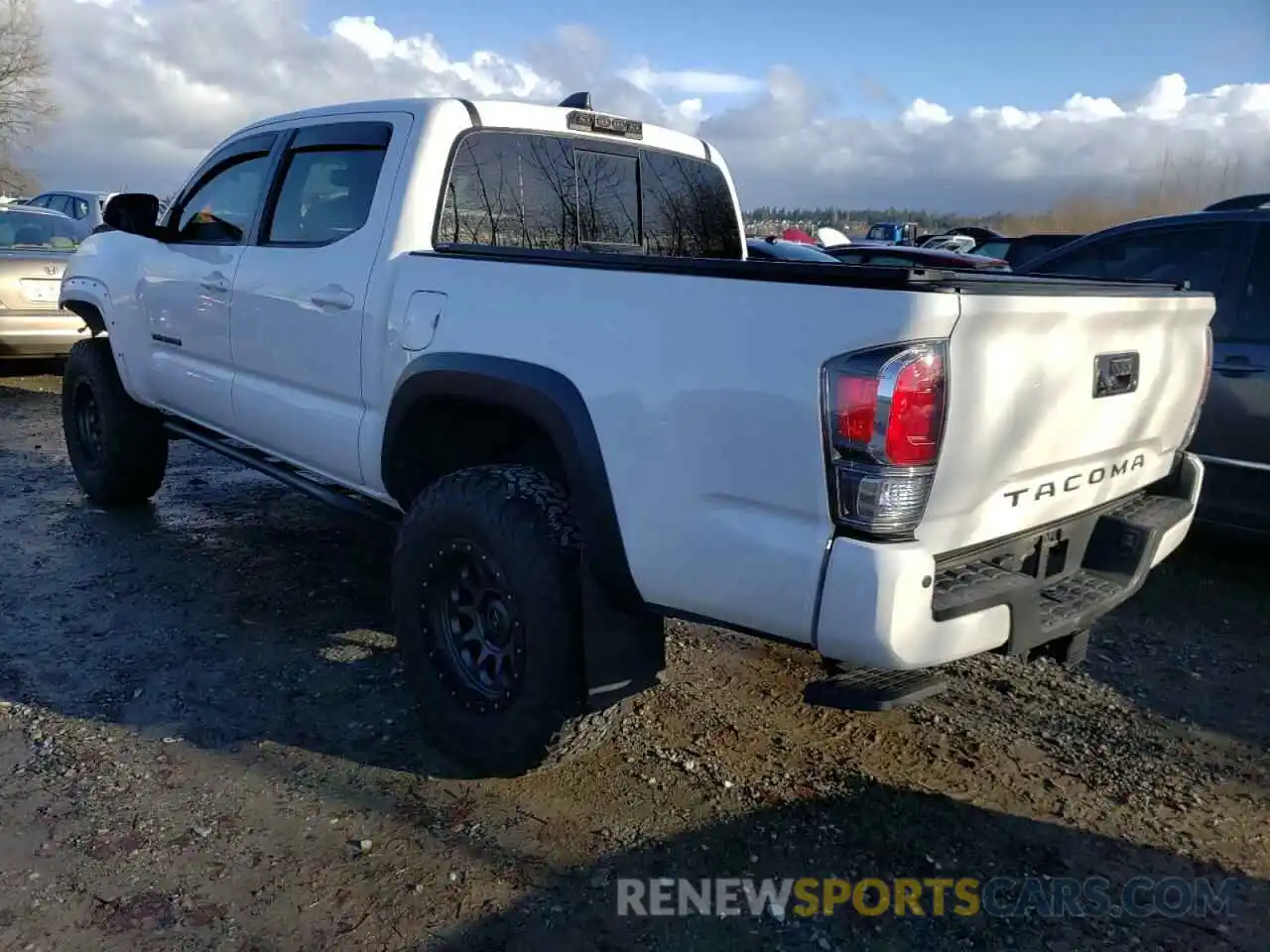 3 Photograph of a damaged car 3TMCZ5AN6LM301139 TOYOTA TACOMA 2020