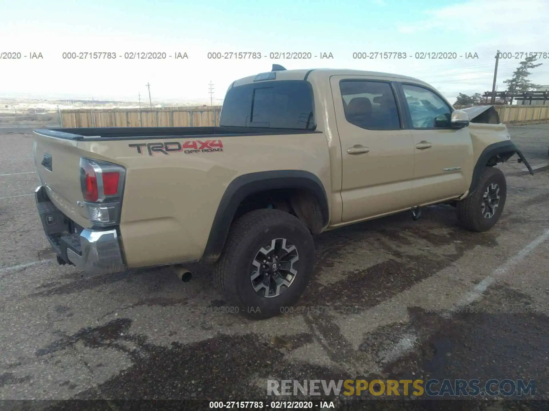 4 Фотография поврежденного автомобиля 3TMCZ5AN6LM307300 TOYOTA TACOMA 2020