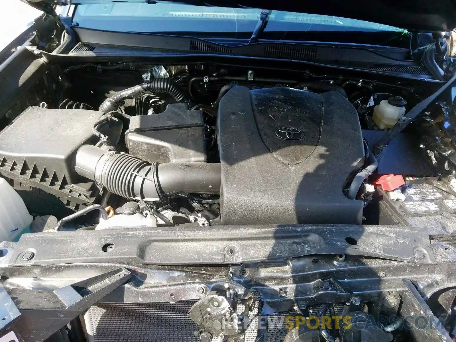 7 Photograph of a damaged car 3TMCZ5AN6LM307832 TOYOTA TACOMA 2020