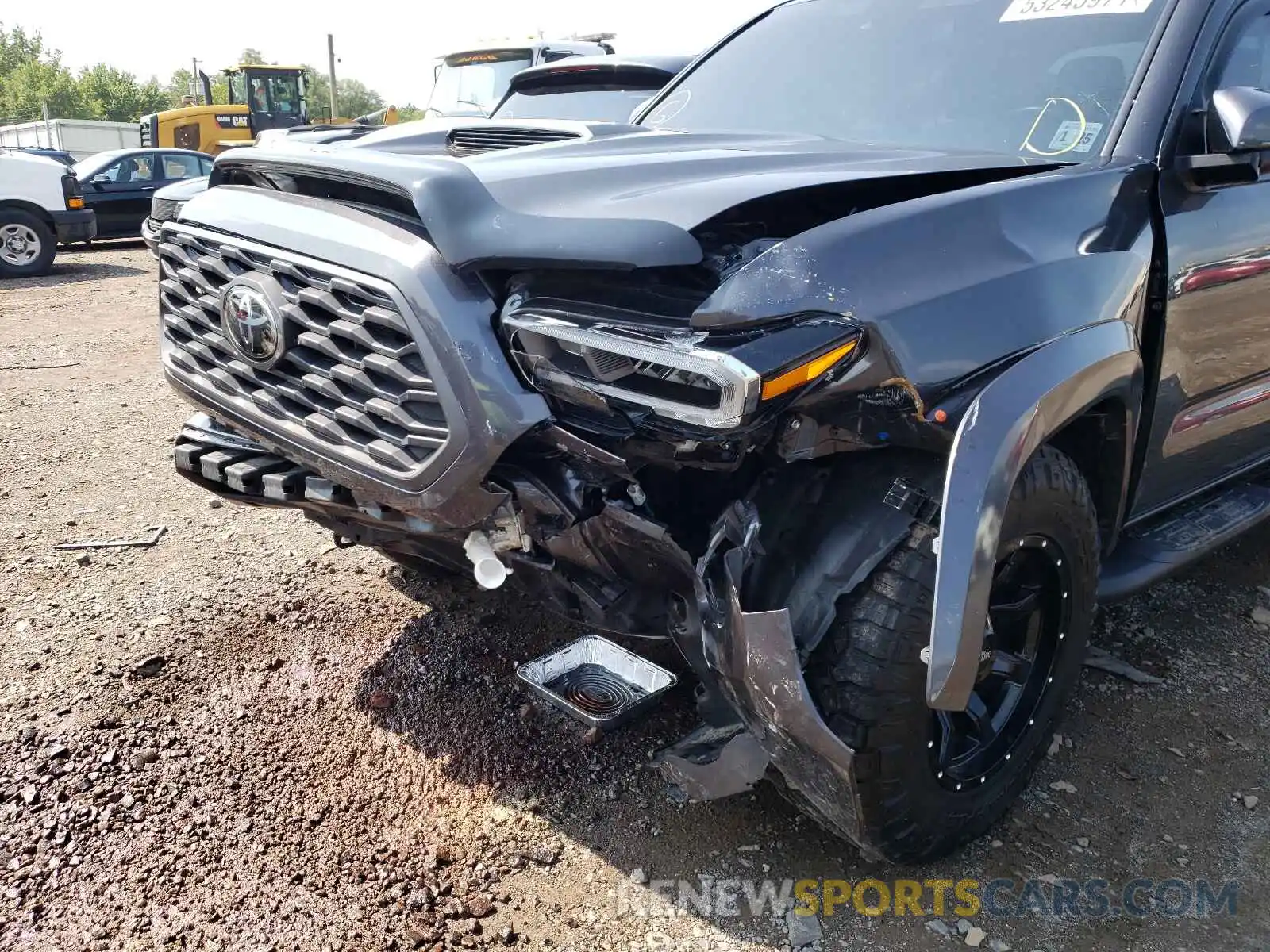 9 Photograph of a damaged car 3TMCZ5AN6LM313629 TOYOTA TACOMA 2020