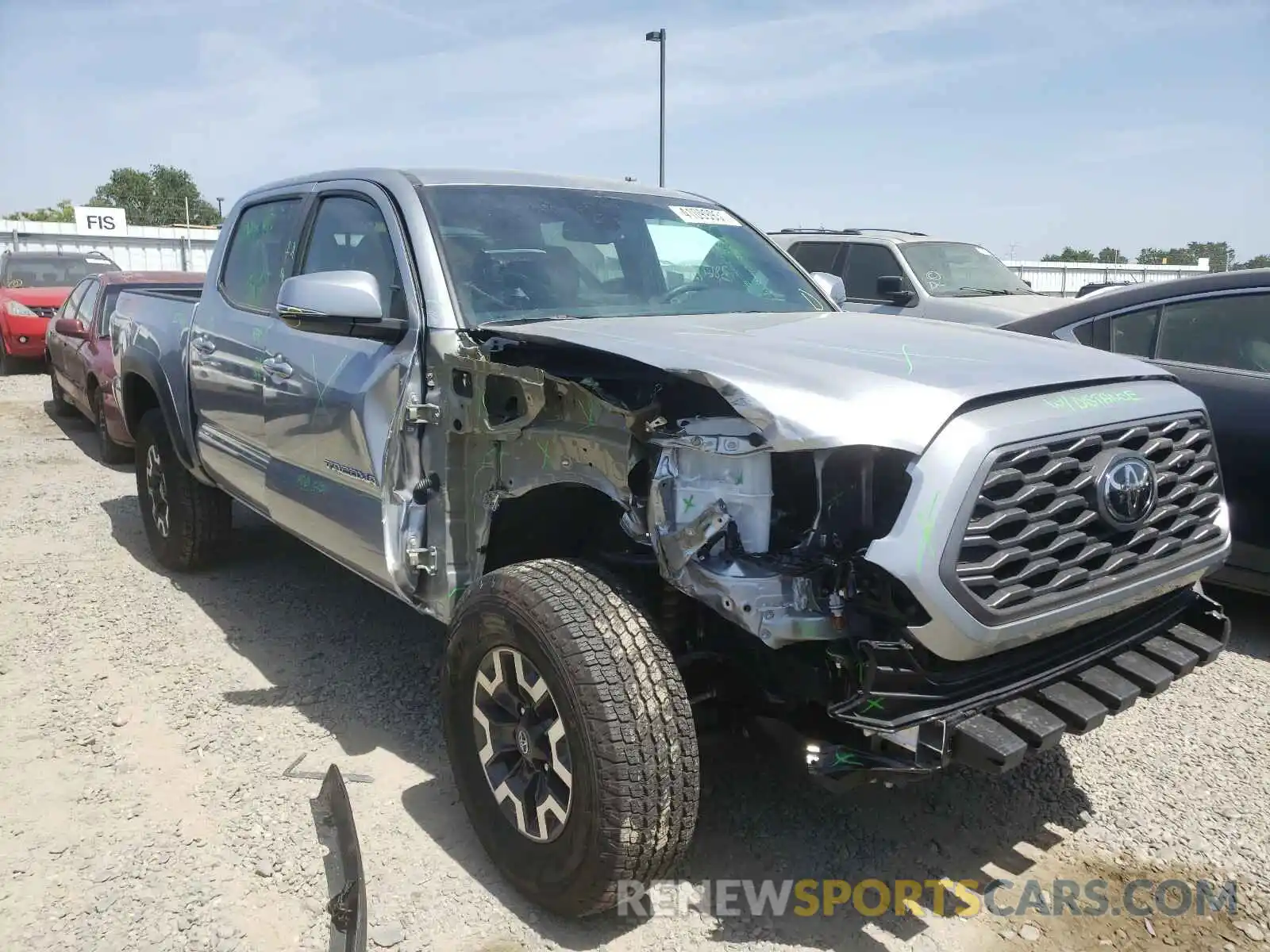 1 Photograph of a damaged car 3TMCZ5AN6LM318913 TOYOTA TACOMA 2020